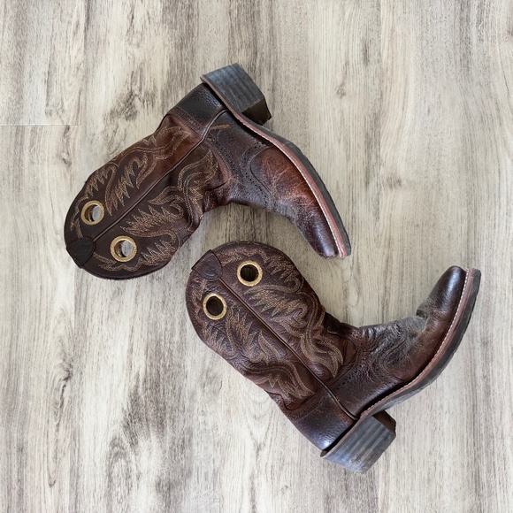 Ariat Cowboy Boots Size 10 - Picture 1 of 5